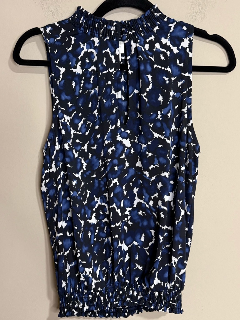 Evereve Roan + Ryan Navy & White Printed Smocked Neck Top